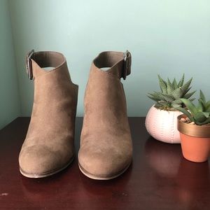Brown Suede Booties/Ankle Boots
